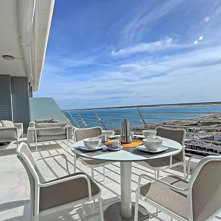 006 - Infinity View Penthouse - Comfortholidays