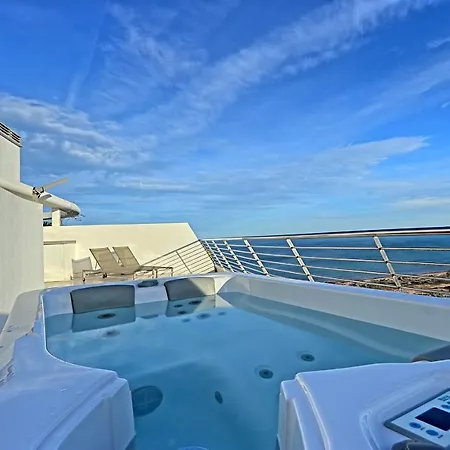006 - Infinity View Penthouse - Comfortholidays *