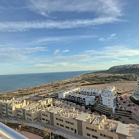 006 - Infinity View Penthouse - Comfortholidays